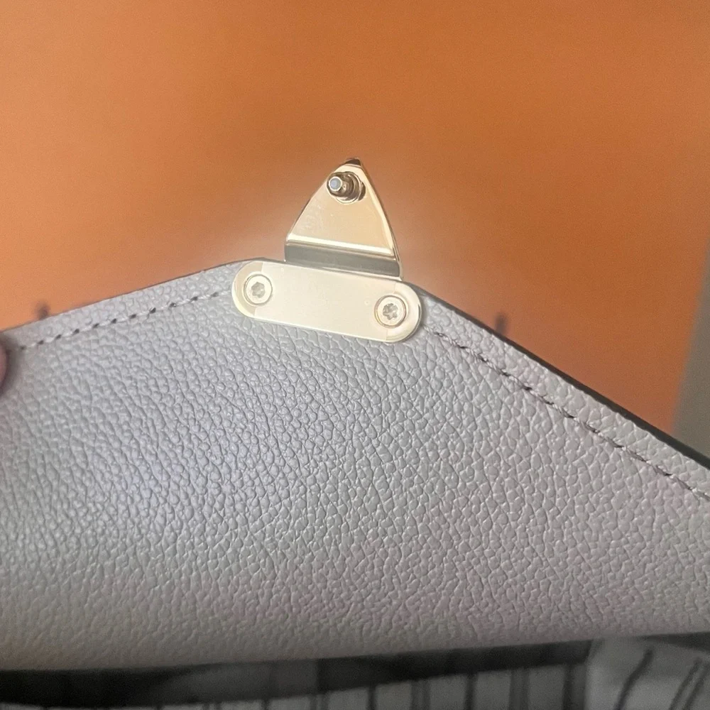 Sold 🥰Louis Vuitton Empriente Pochette Metis Turtledove - Picture 6 of 12